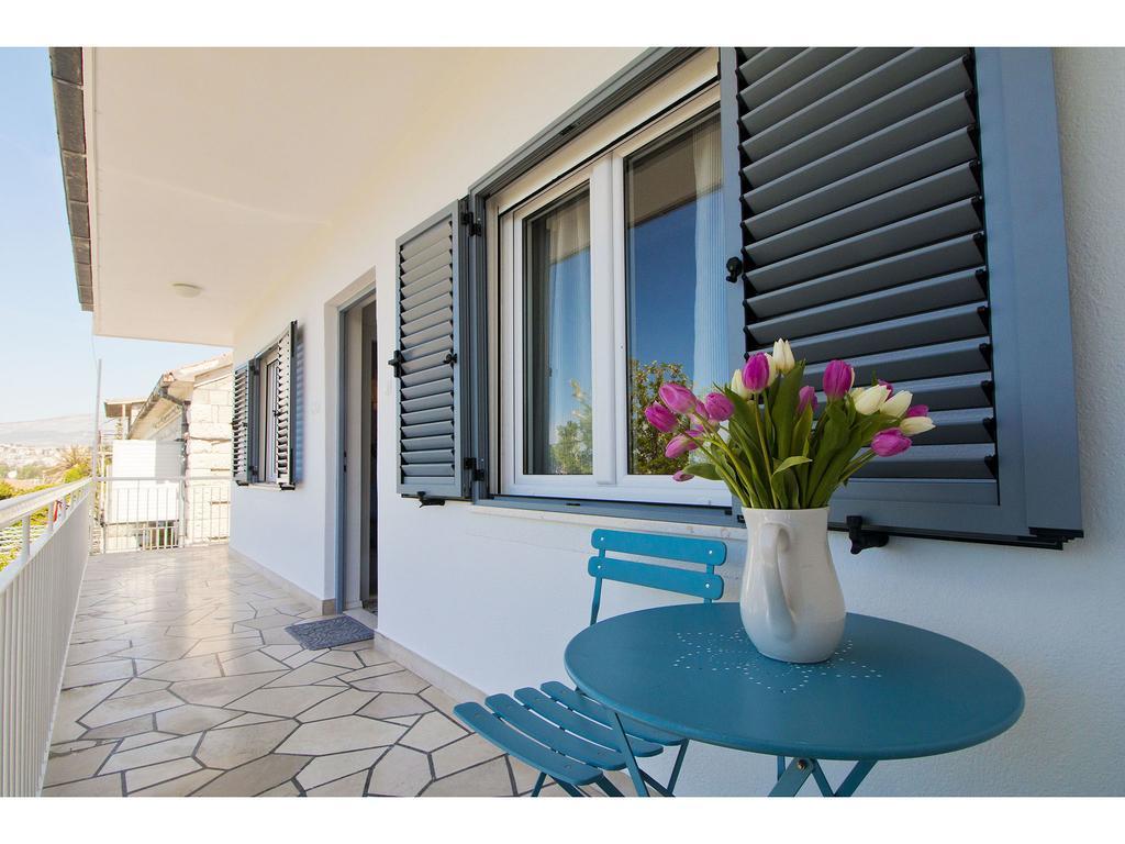 Apartment Sur La Plage Podstrana Luaran gambar